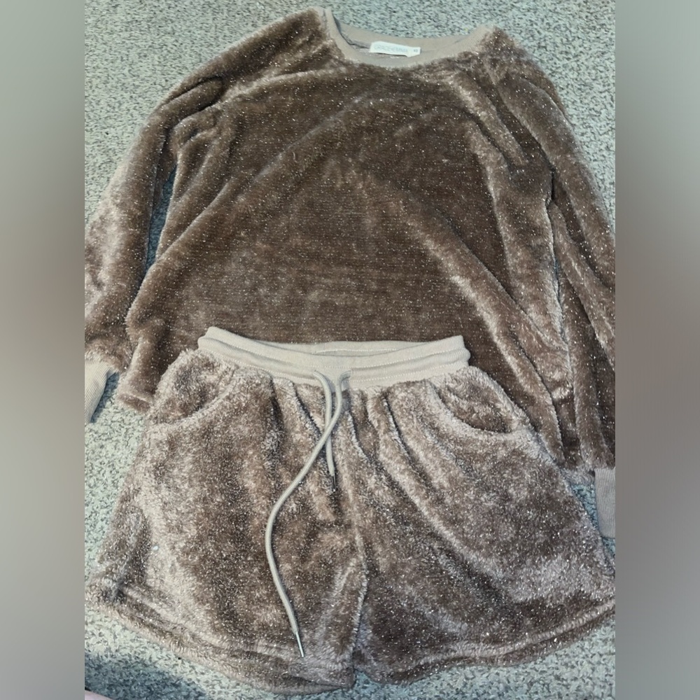 Brown matching lounge set